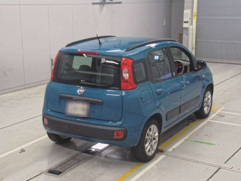 2013 Fiat Panda 13909[1]