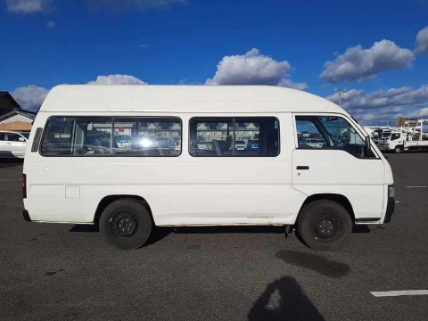 2000 Nissan Caravan Van CWMGE24[2]