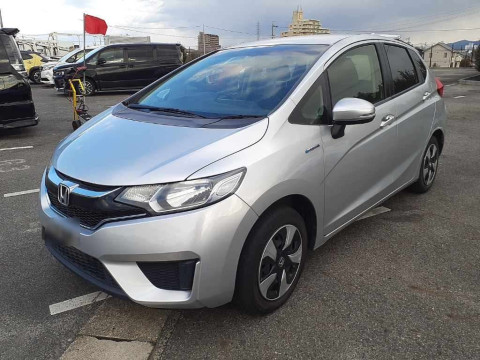 2015 Honda Fit Hybrid GP5[0]