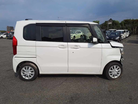 2019 Honda N-BOX JF3[2]