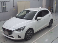 2016 Mazda Demio