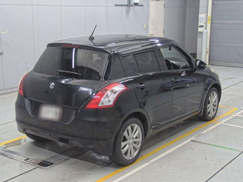 2013 Suzuki Swift ZC72S[1]