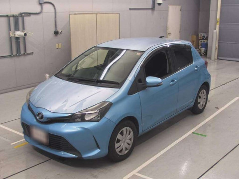 2014 Toyota Vitz NSP130[0]