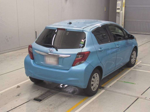 2014 Toyota Vitz NSP130[1]