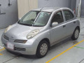 2002 Nissan March