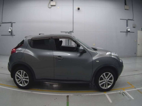 2012 Nissan JUKE NF15[2]