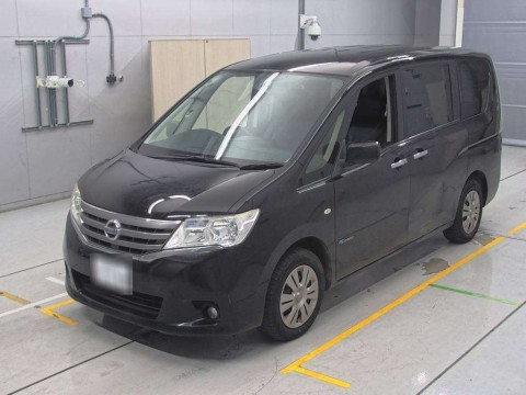 2013 Nissan Serena HC26[0]