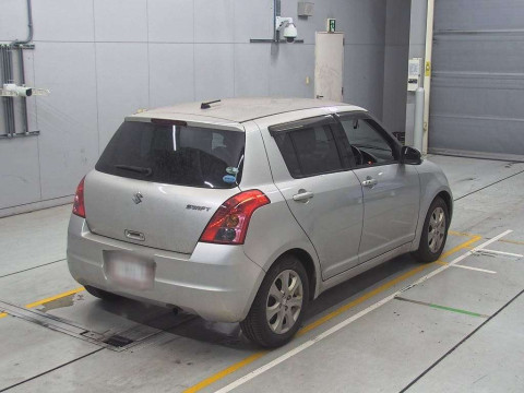 2010 Suzuki Swift ZC71S[1]