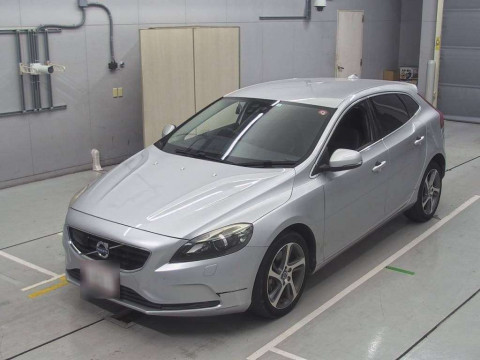 2016 Volvo V40 MD4204T[0]