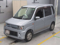 2011 Mitsubishi Toppo