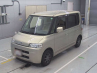 2007 Daihatsu Tanto