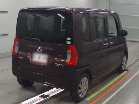 2013 Daihatsu Tanto LA600S[1]