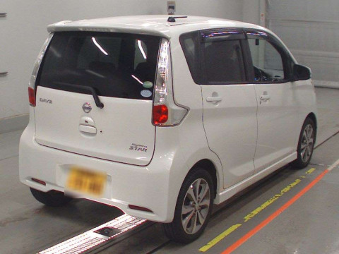 2014 Nissan DAYZ B21W[1]