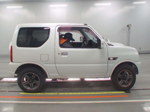 2018 Suzuki Jimny JB23W[2]