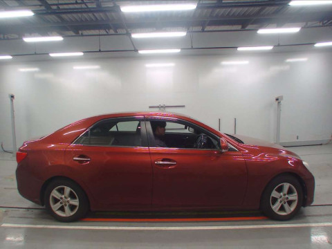 2012 Toyota Mark X GRX130[2]