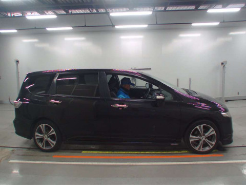 2011 Honda Odyssey RB3[2]