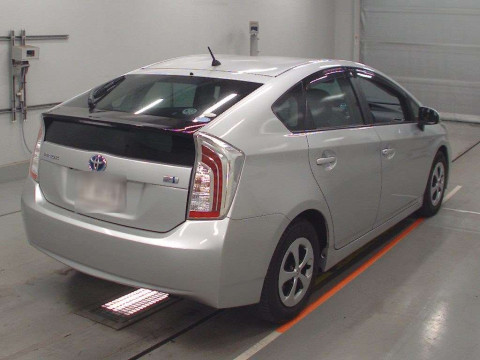 2011 Toyota Prius ZVW30[1]