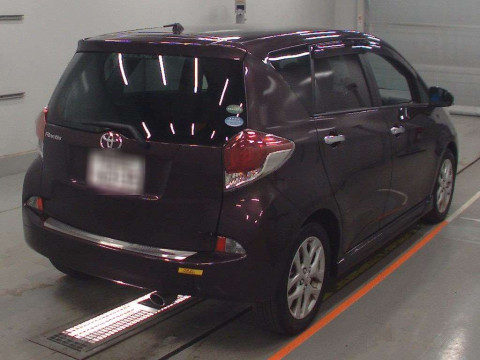 2015 Toyota Ractis NCP120[1]