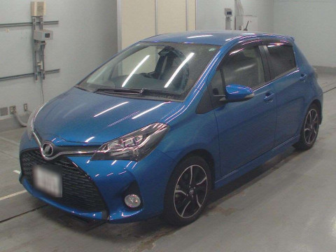 2015 Toyota Vitz NCP131[0]