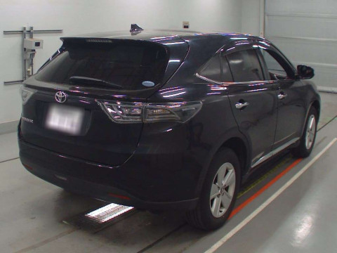 2015 Toyota Harrier ZSU65W[1]