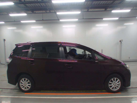 2013 Toyota Wish ZGE25G[2]