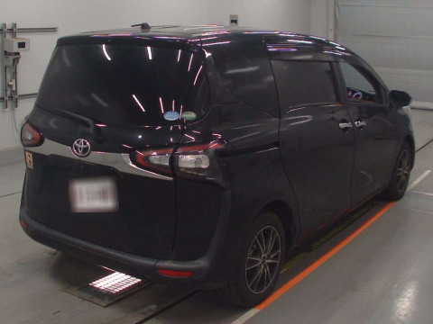 2015 Toyota Sienta NSP170G[1]