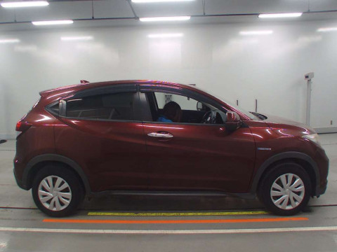 2014 Honda VEZEL RU3[2]