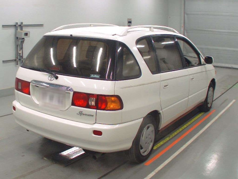 2000 Toyota Ipsum SXM10G[1]