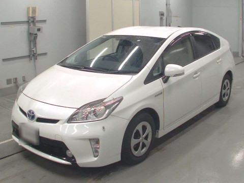 2014 Toyota Prius ZVW30[0]