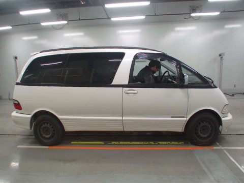 1999 Toyota Estima TCR10W[2]