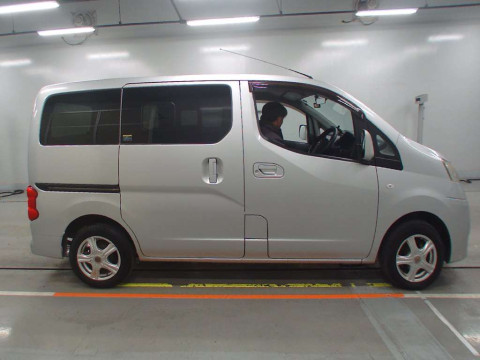 2014 Nissan NV200 Vanette M20[2]