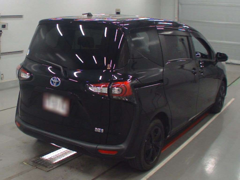 2022 Toyota Sienta NHP170G[1]