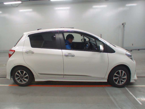 2019 Toyota Vitz NSP130[2]