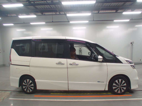 2018 Nissan Serena GFC27[2]