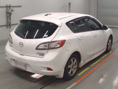 2012 Mazda Axela Sport BLFFW[1]