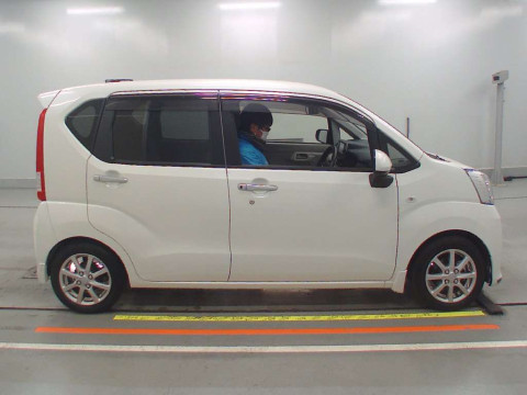 2016 Daihatsu Move LA150S[2]