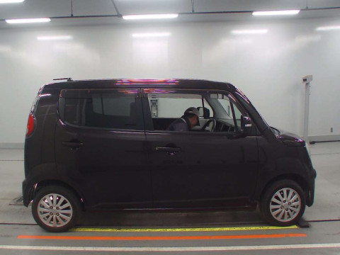 2012 Nissan Moco MG33S[2]