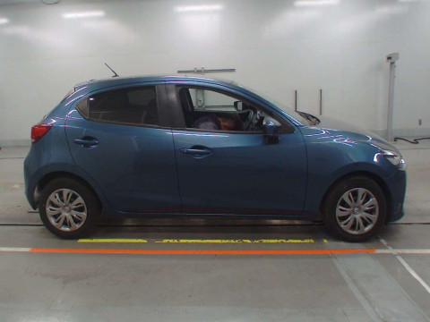 2021 Mazda Mazda2 DJLFS[2]