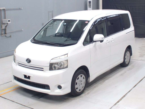 2009 Toyota Voxy ZRR70G[0]