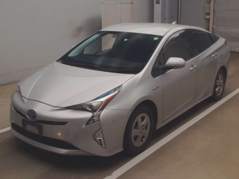 2018 Toyota Prius ZVW50[0]