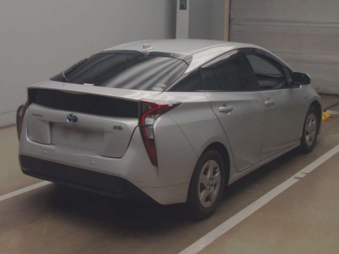 2018 Toyota Prius ZVW50[1]