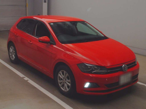 2018 Volkswagen Polo AWCHZ[2]