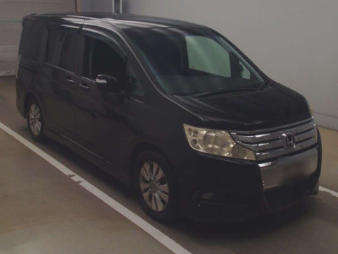 2010 Honda Step WGN Spada RK5[2]