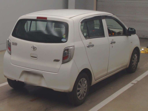 2013 Toyota Pixis Epoch LA300A[1]