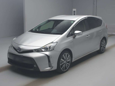 2017 Toyota Prius alpha ZVW41W[0]