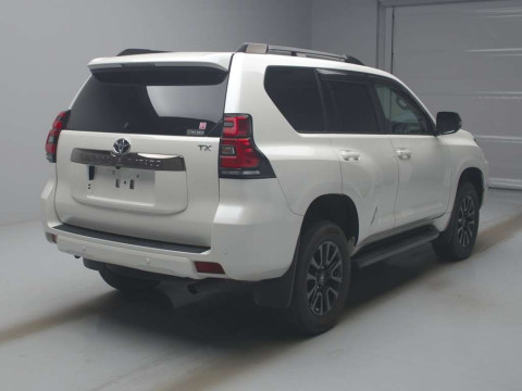 2021 Toyota Land Cruiser Prado TRJ150W[1]