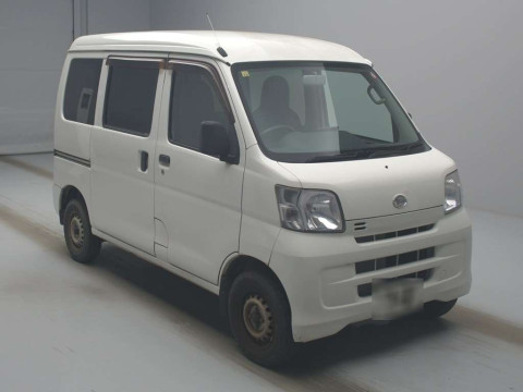 2015 Daihatsu Hijet Cargo S321V[2]