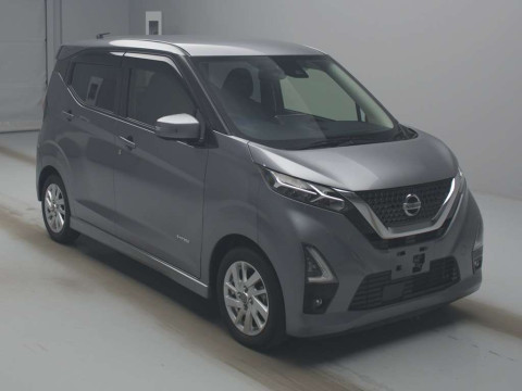 2021 Nissan DAYZ B44W[2]