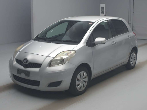 2008 Toyota Vitz SCP90[0]