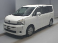 2011 Toyota Voxy